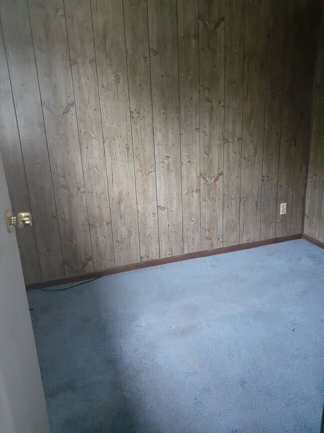 Building Photo - 44 Rich Pl