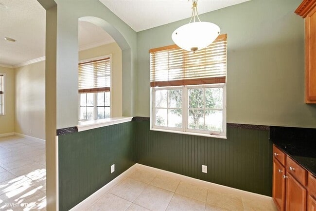 Building Photo - 135 Evergrene Pkwy