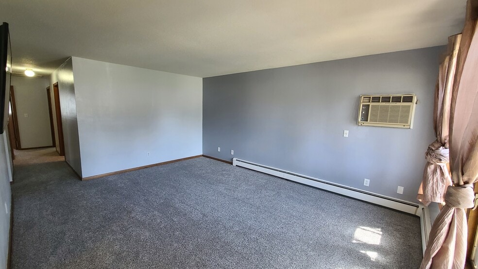 Building Photo - 1610 16th St S