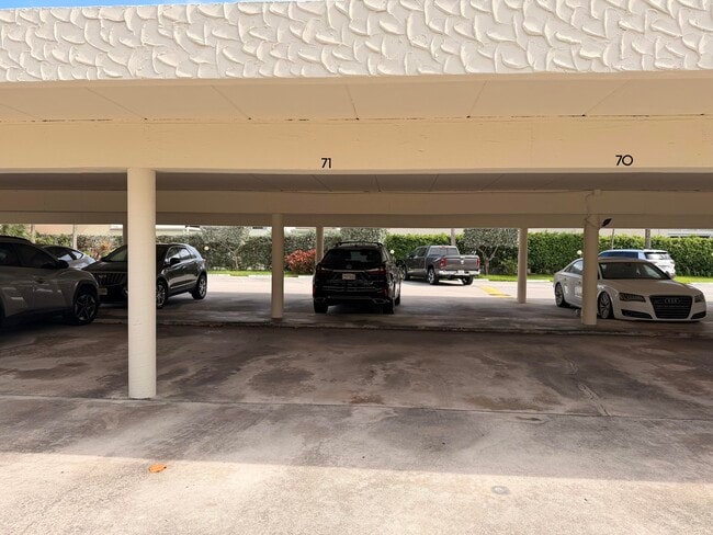 Building Photo - 6000 N Ocean Dr