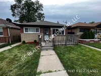 Building Photo - 12136 S Bishop St