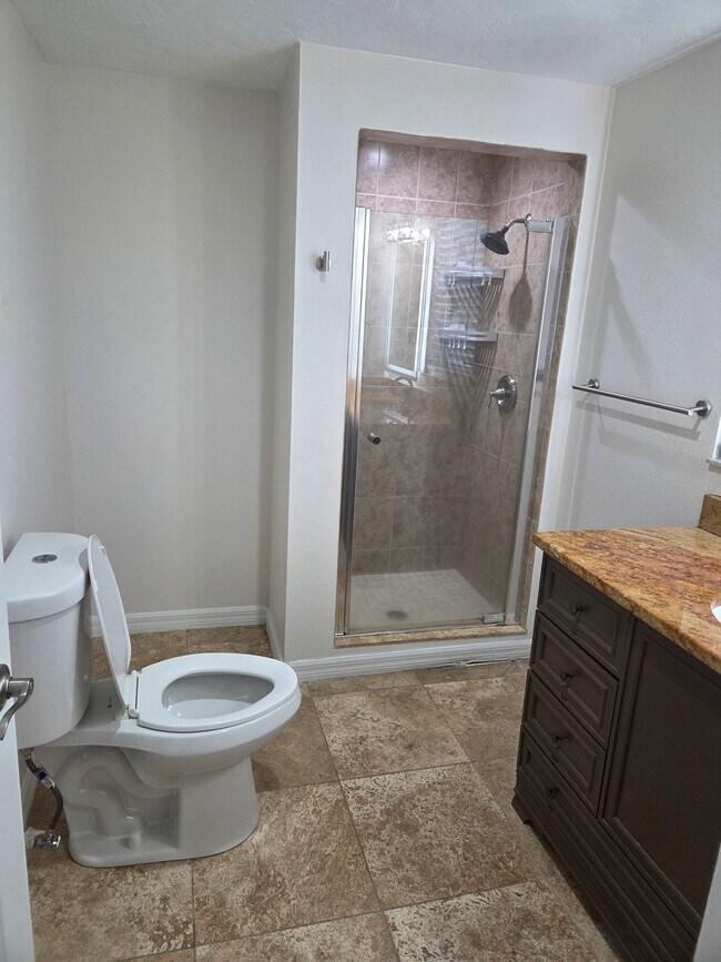 Building Photo - 3922 Cochise Terrace