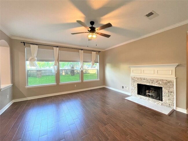 Building Photo - 16407 Stone Prairie Dr