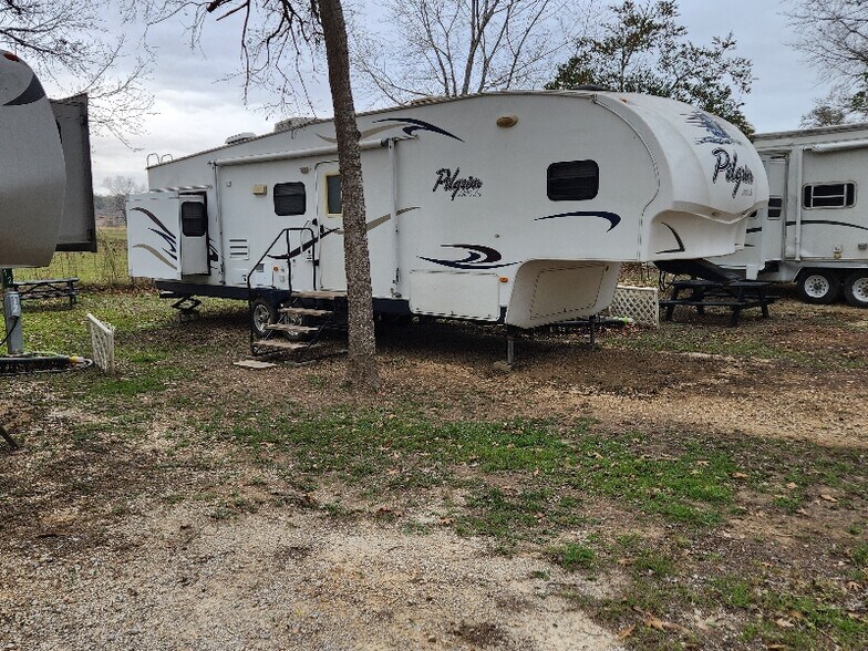 Building Photo - 336 Co Rd 90B