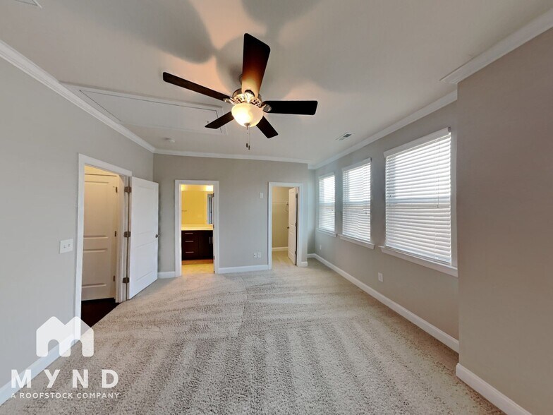 Building Photo - 3322 Bending Birch Pl