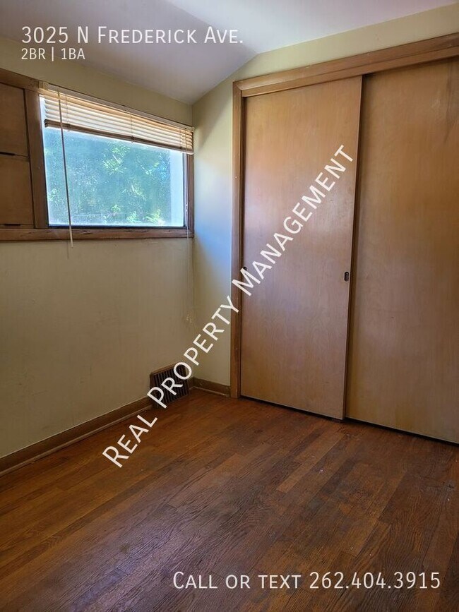 Building Photo - 3025 N Frederick Ave
