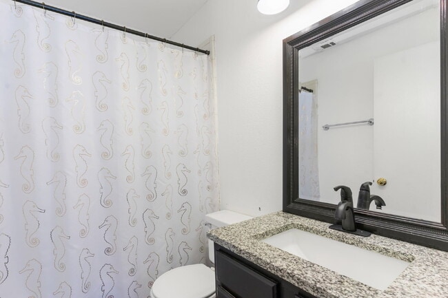 Building Photo - 1507 Maybrook Ct