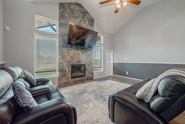 Building Photo - 31510 Sandpiper Creek Dr