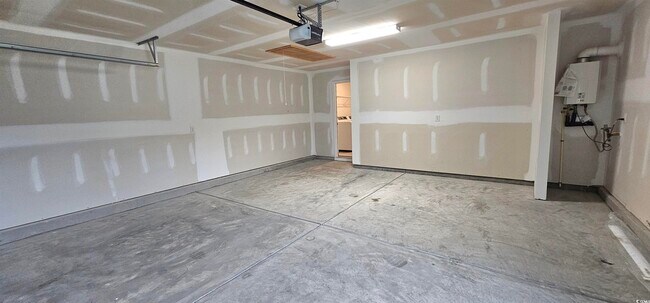 Building Photo - 7005 River Brg Ct
