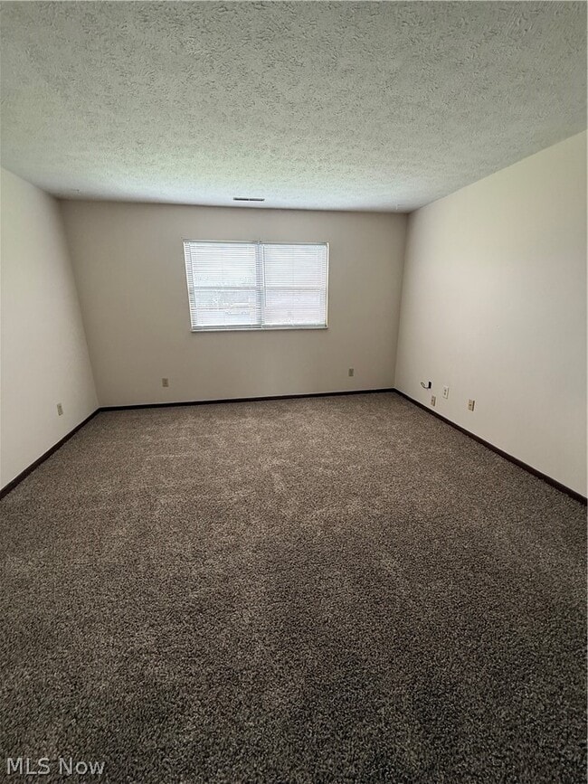 Building Photo - 1060 Brandywine Blvd