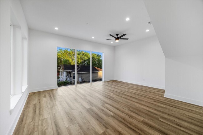 Building Photo - 2546 Walcott Ln
