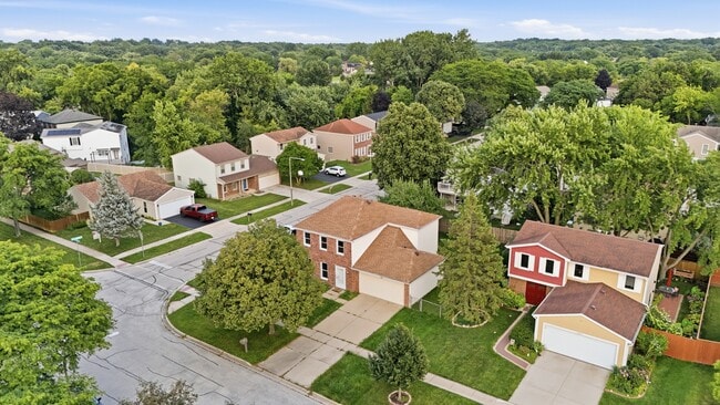 Building Photo - 5039 Chambers Dr