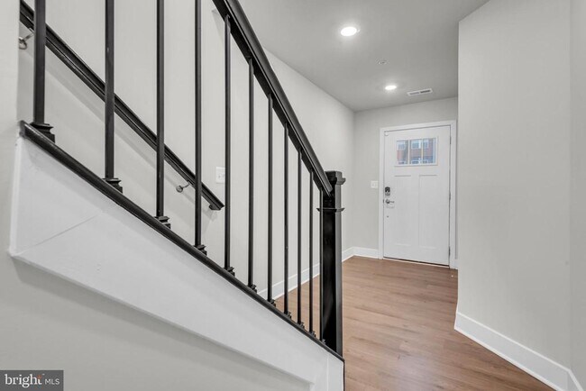 Building Photo - 5754 Frederick Douglas Pl