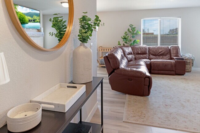 Building Photo - 6749 Nystrom Ter