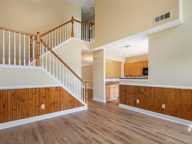 Building Photo - 1929 Hoods Fort Cir NW