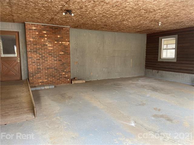 Building Photo - 438 Bluefield Rd