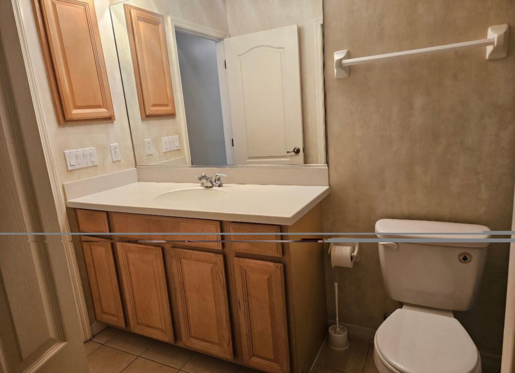 Building Photo - 13050 Tigers Eye Dr