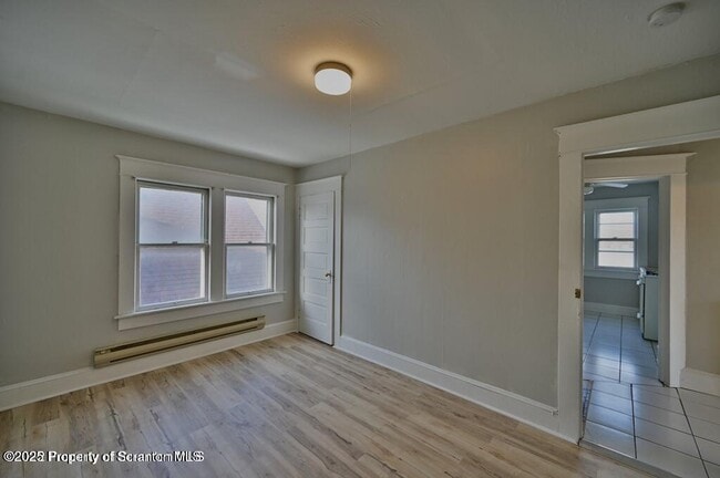 Building Photo - 2211 Brown Ave