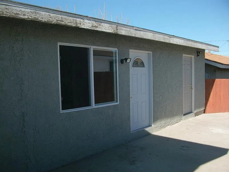 Building Photo - 26001 Juanita St