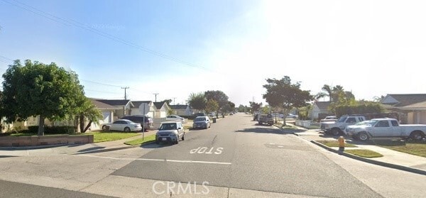Building Photo - 6131 Glenwood Dr