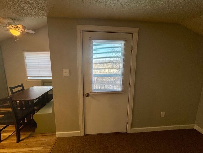 Building Photo - 409 North Ave