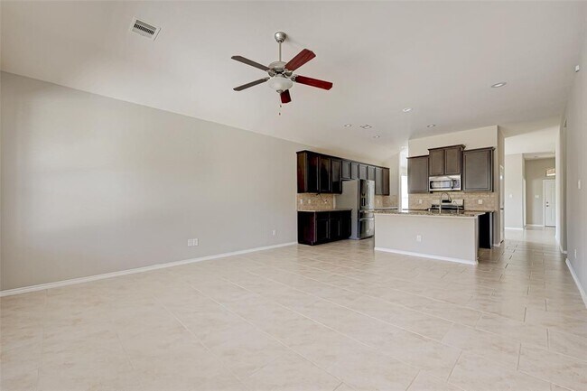 Building Photo - 8402 Coral Cove Pass Ln