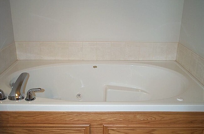 Building Photo - Coming Soon!... Large North Derby Beautiful Ranch Home in Stone Creek
