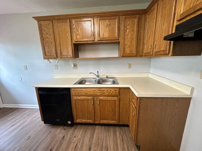 Building Photo - 5507 Branston Dr