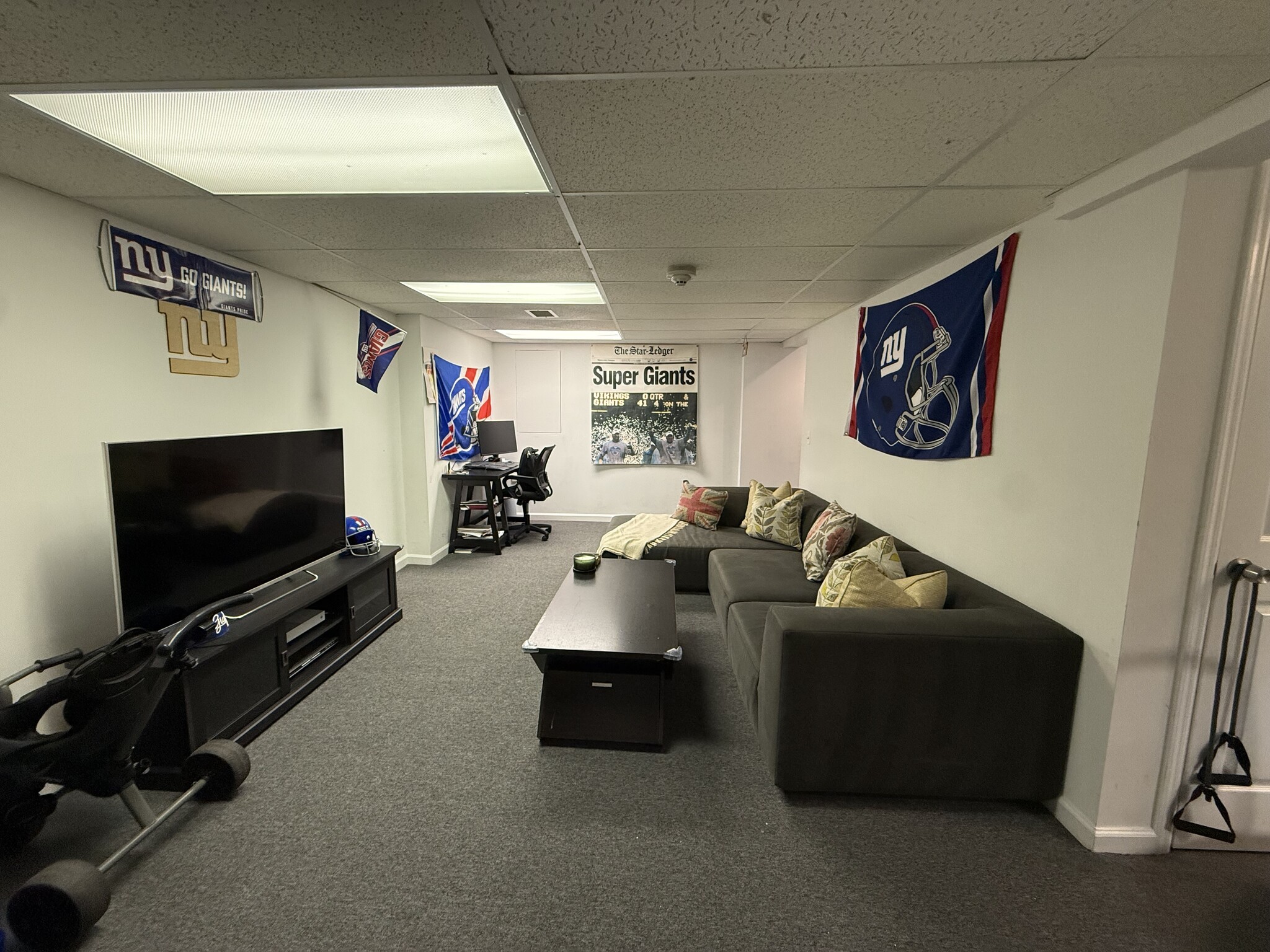 Building Photo - 334 Bowler Ct