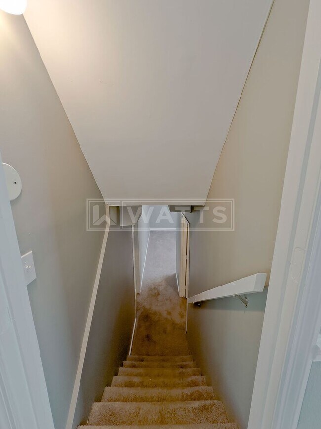 Building Photo - 3-Bed, 2-Bath Split-Level Home in Alabaster