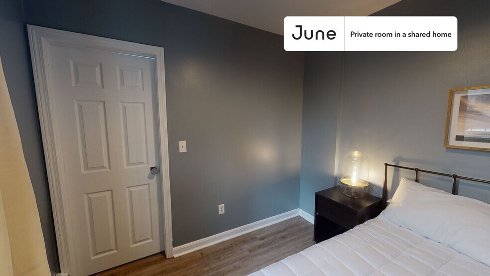 Building Photo - Room in Shared 3 bed/1 bath home