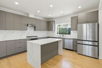 Building Photo - Beautiful 4-Bedroom 3-Bathroom Sunnyvale Home