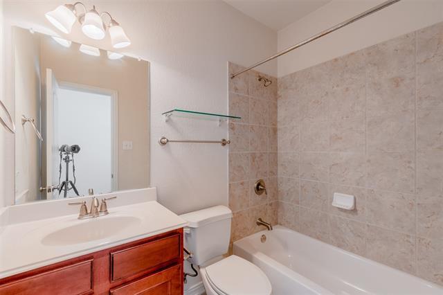Building Photo - 2326 Stutz Dr