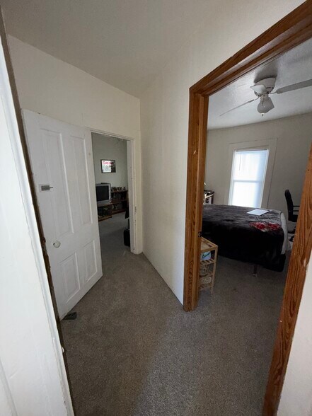 Building Photo - 134 Niagara St