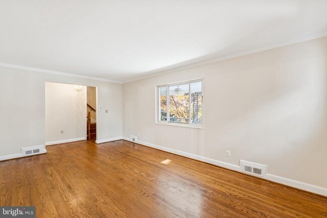 Building Photo - 5203 Nahant St