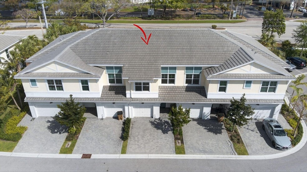 Building Photo - 634 Parsons Way
