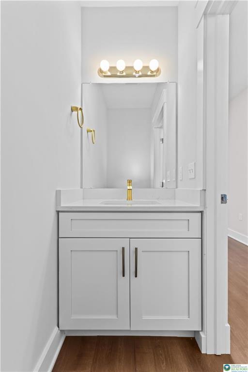 Building Photo - 1674 Best Pl