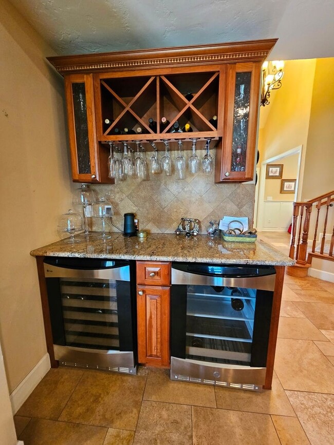 Building Photo - 311 Desert Sun Ct