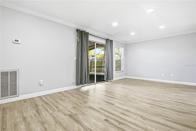 Building Photo - 14113 Village Terrace Dr