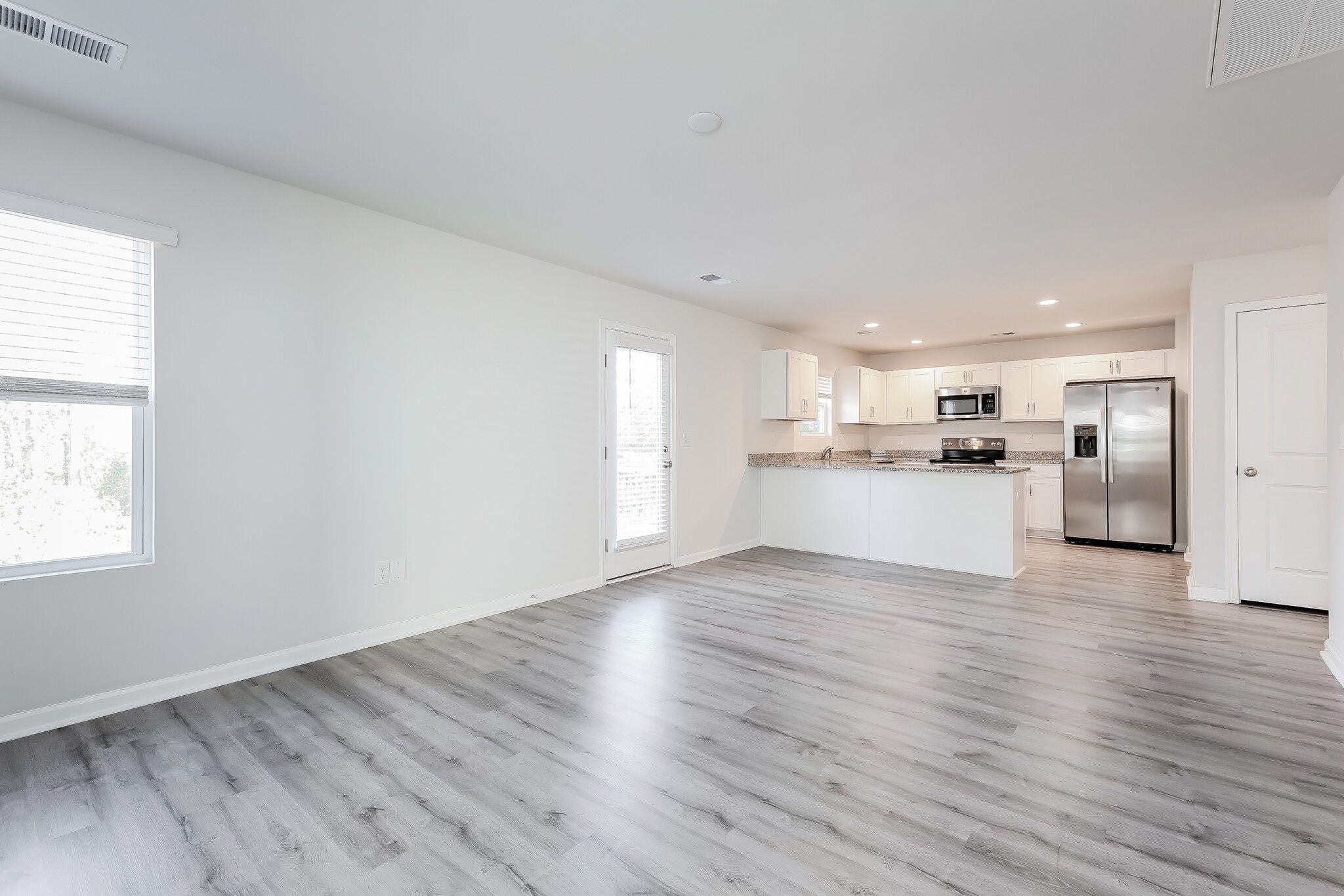 Building Photo - 620 Millsgate Cir