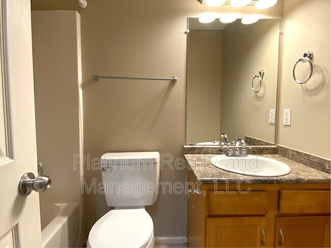 Building Photo - 1477 Cedar Springs Cir