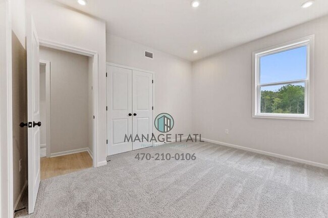 Building Photo - 3112 Ace Blvd