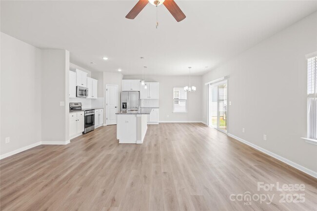 Building Photo - 5117 Belstone Ln