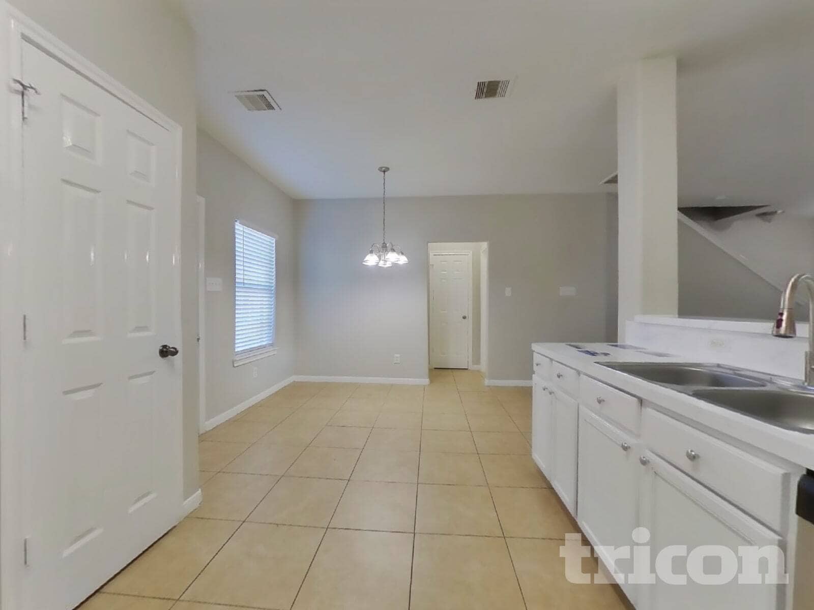 Building Photo - 11335 Carla St