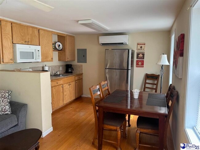 Building Photo - 2301 S Irby St