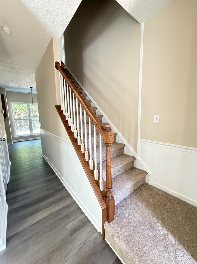 Building Photo - 5938 Brookstone Dr NW
