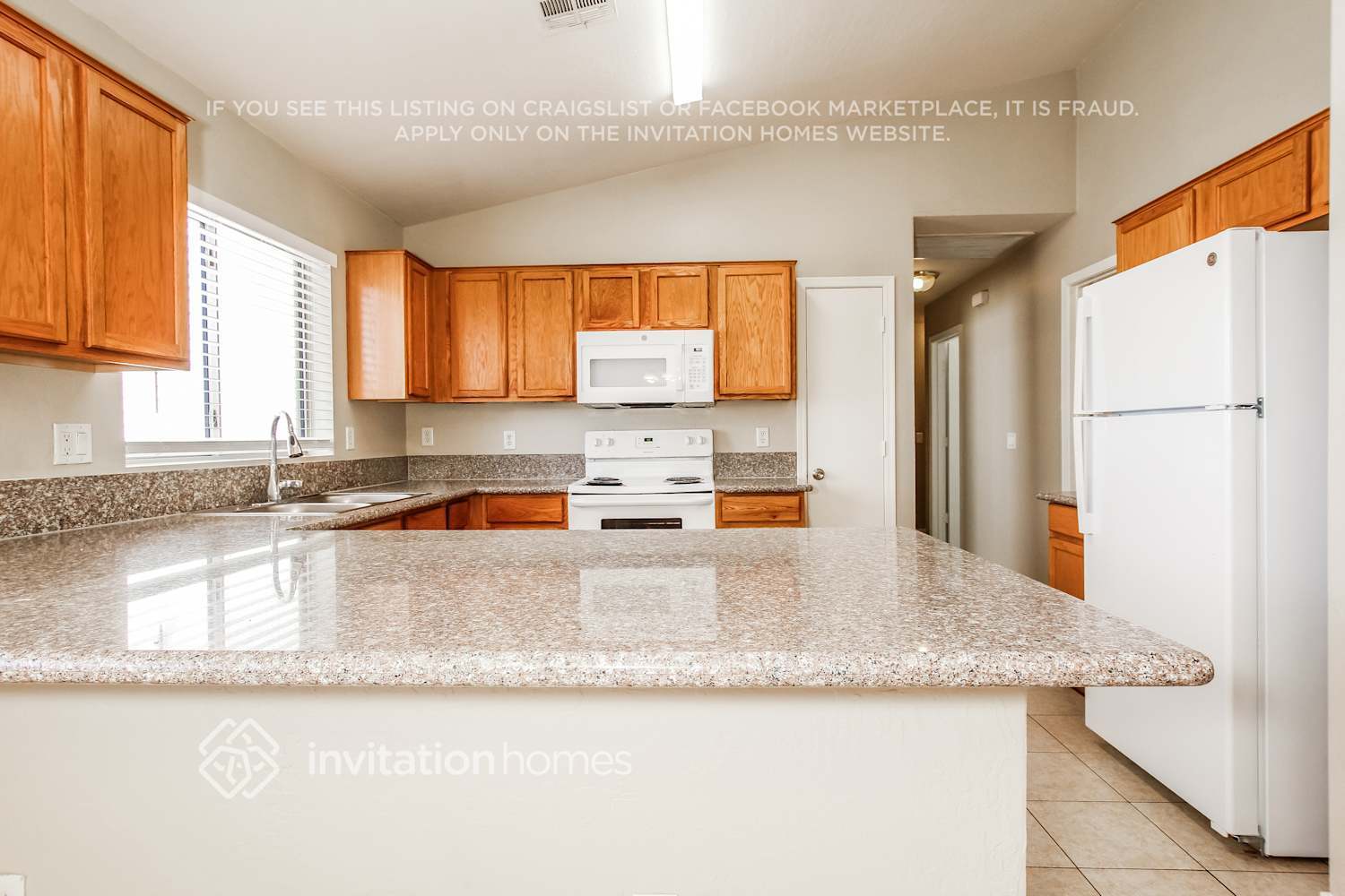 Building Photo - 23949 W Antelope Trail