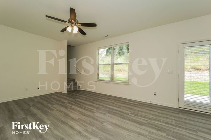 Building Photo - 5734 Beaver Pond Tl