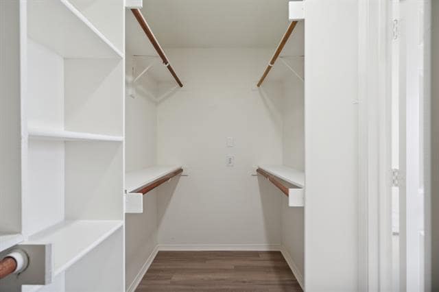 Building Photo - 4120 Kingsferry Dr