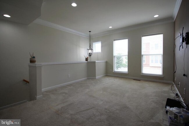 Building Photo - 42637 New Dawn Terrace